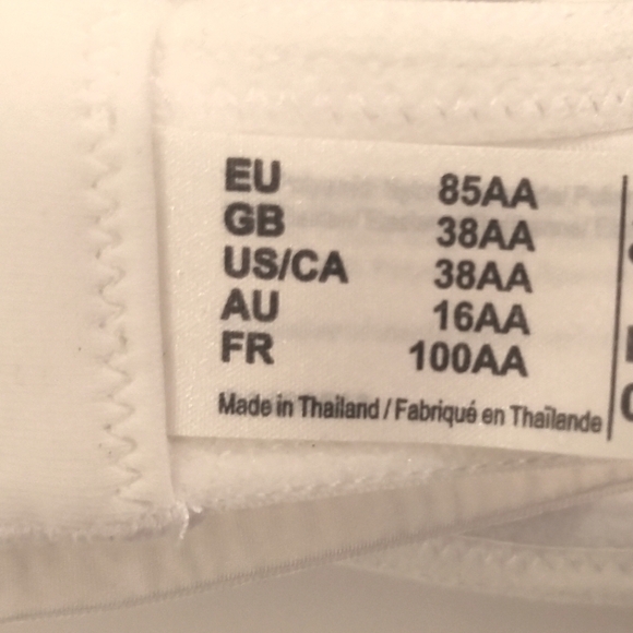 ⭐NWOT⭐ Amoena Molded Cup Bra Spacer Fabric Underwire with Convertible Straps - Picture 11 of 16